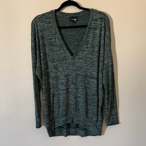 47. | Aritzia | Wilfred Free | Green Heather | Long Sleeve V-Neck